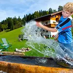 Lochgrubgut *